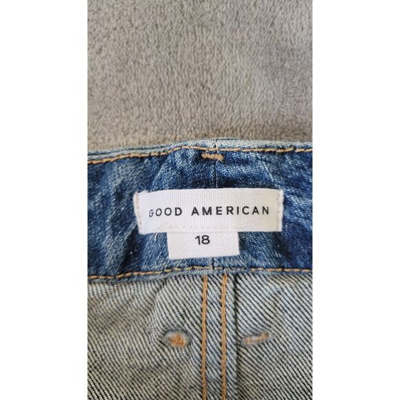 Good American Good Classic Raw Hem High Waist Slim Jeans - Picture 3 of 4